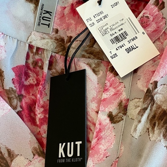 Kut From The Kloth Floral Blouse In Flower Fields pink gray size small NWT - Picture 4 of 7